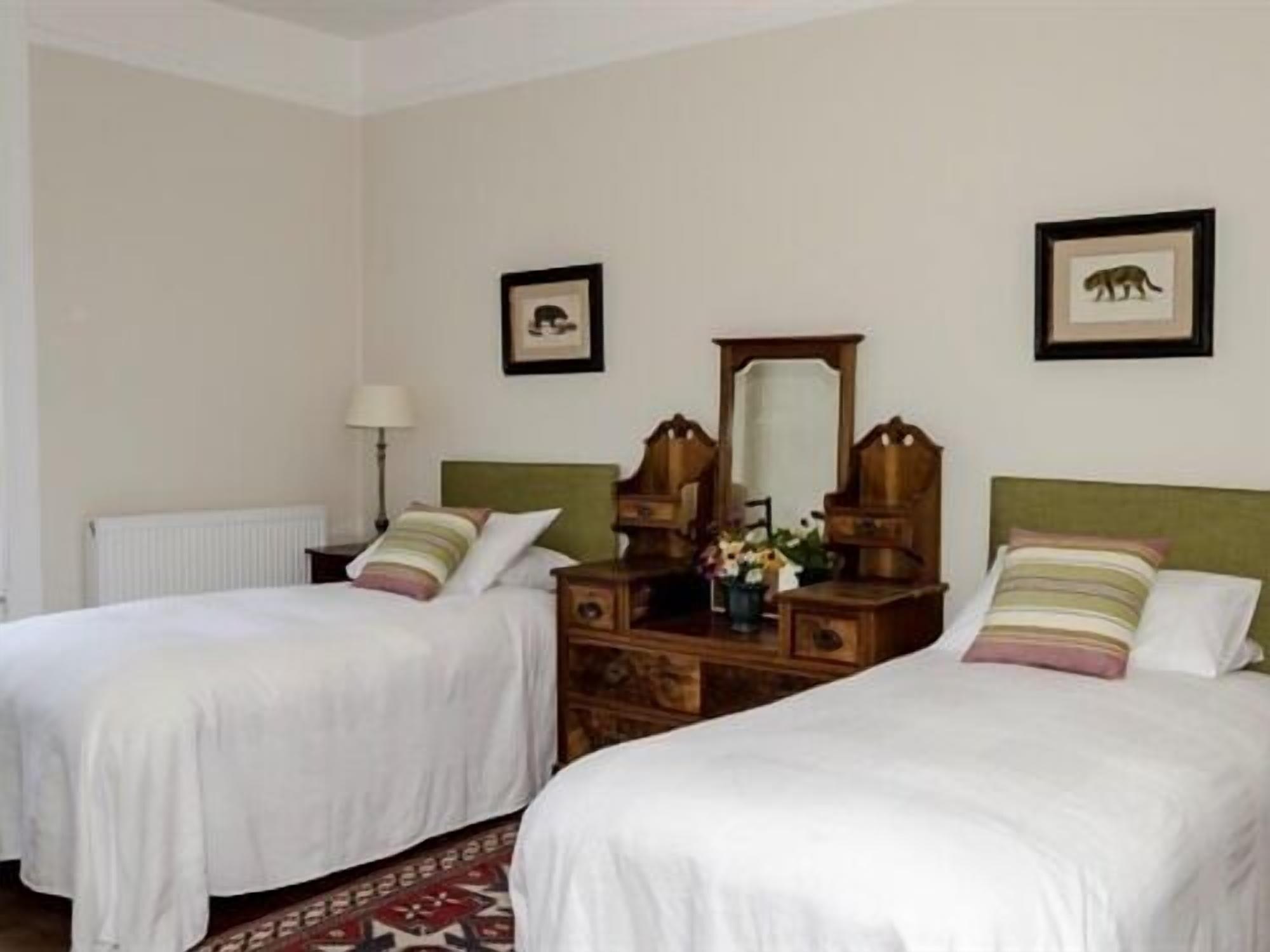 The Lions Bed & Breakfast Newark upon Trent Екстериор снимка