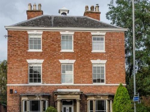The Lions Bed & Breakfast Newark upon Trent Екстериор снимка